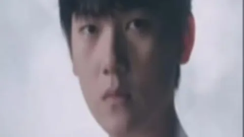 哈兰德父王赛后犀利点评曼联：8分差距？挑战之旅正当时！